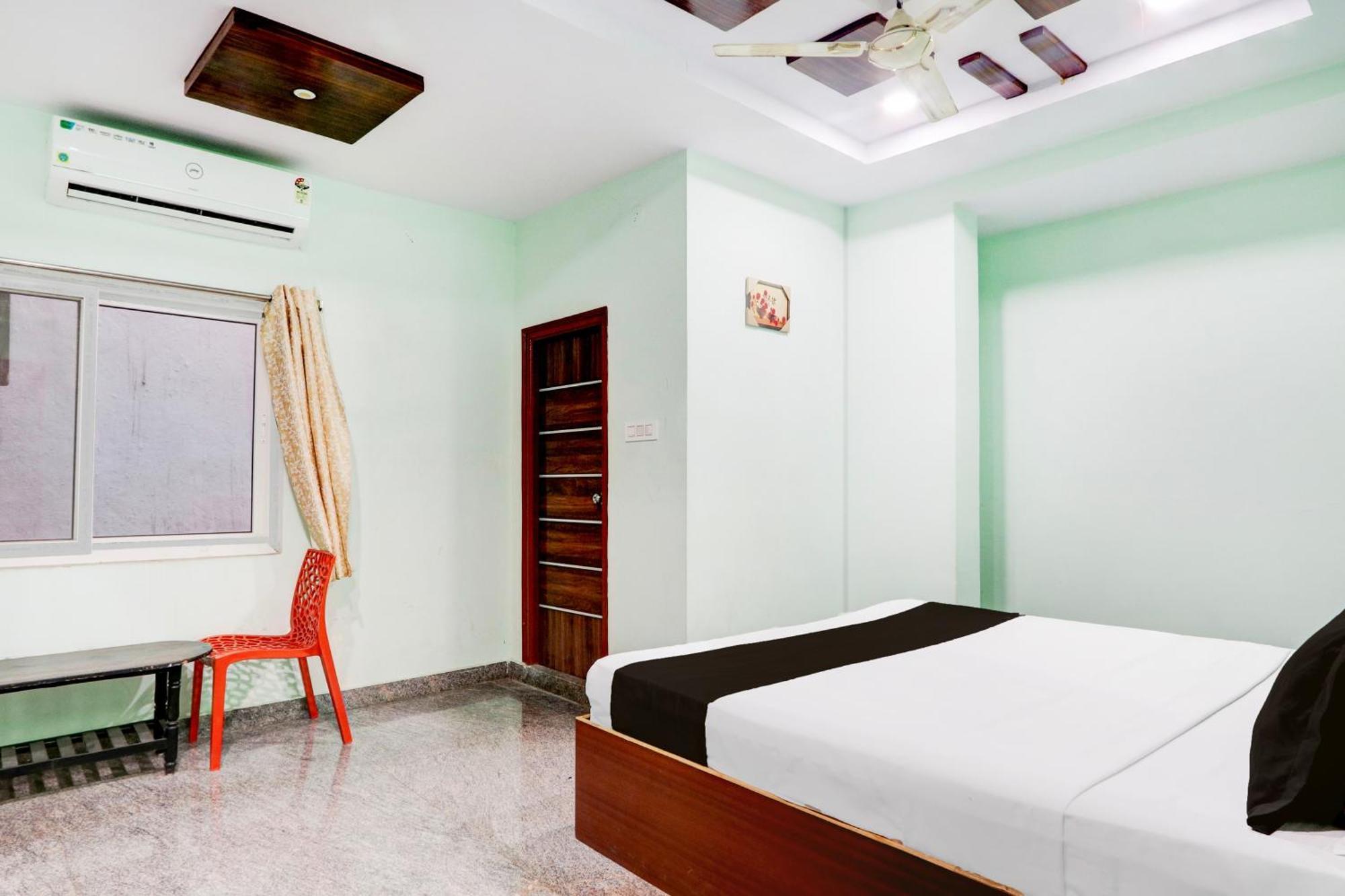 Hotel O Anoos Minarva Haiderabad Buitenkant foto